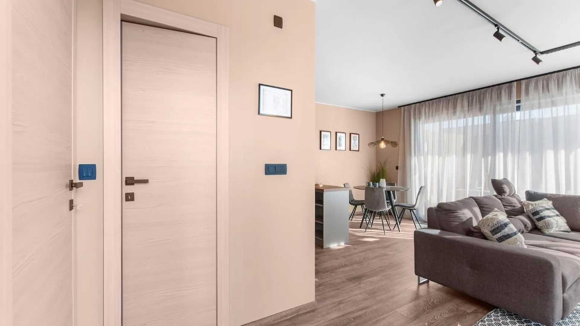 Luxury Apartment With Private Swimming Pool Brtonigla 0*,